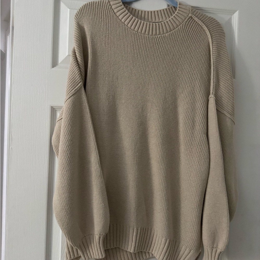 Hollister Beige Ribbed Crewneck Sweater